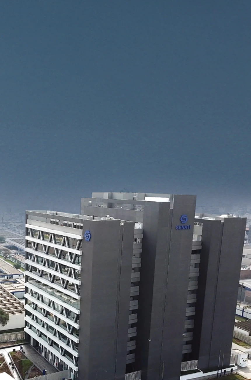 Reconocidos como el Mejor Instituto de Educación Superior por 15 años consecutivos*